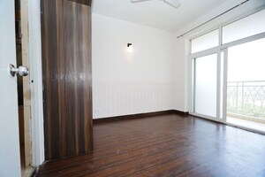 Room in 2 BHK Apartment at Mahagun My Woods, Sector 16c Greater Noida – for Sale