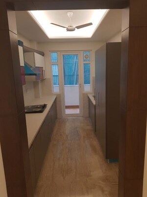 Building Lobby in 4 BHK Builder Floor at Suncity – for Rent