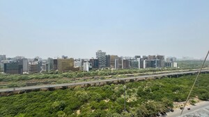 Plot Area in 1 BHK Apartment at Ajnara Daffodil, Sector 137 – for Rent