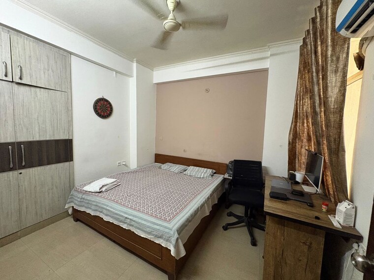 Bedroom, galaxy-north-avenue 2.5 Bedroom 1175 Sq.Ft. Apartment In Gaur City 1 Greater Noida 10501406