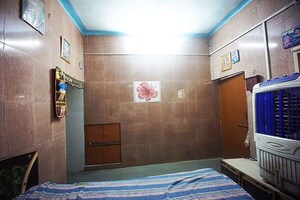 Bedroom in 2 BHK Apartment at Ranip – for Sale