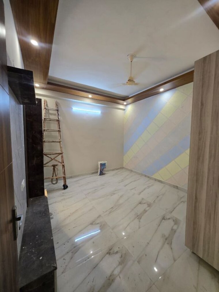Room, laxman chowk 3 Bedroom 104 Sq.Yd. Independent House In Laxman Chowk Dehradun 10501416