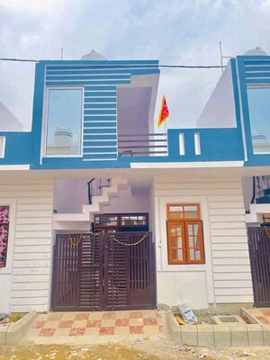 1 BHK Independent House – Exterior View View at Maulviganj - for Sale