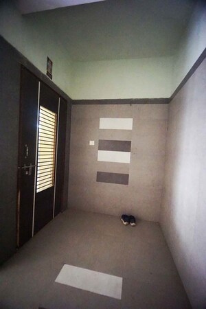 Room in 3 BHK Apartment at Hathijan – for Sale