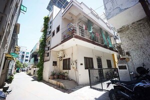 5 BHK Independent House – Exterior View View at Naranpura - for Sale