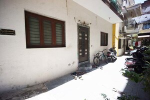 5 BHK Independent House – Exterior View View at Naranpura - for Sale