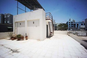 5 BHK Independent House – Exterior View View at Naranpura - for Sale