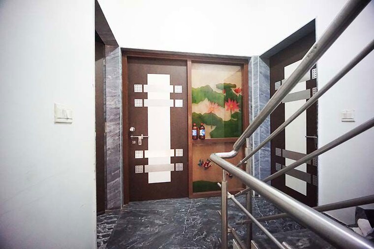 Balcony, naranpura 5 Bedroom 187 Sq.Yd. Independent House In Naranpura Ahmedabad 10501443