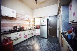 Kitchen in 5 BHK Independent House at Naranpura – for Sale