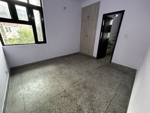 Room in 3 BHK Apartment at Dwarka – for Sale