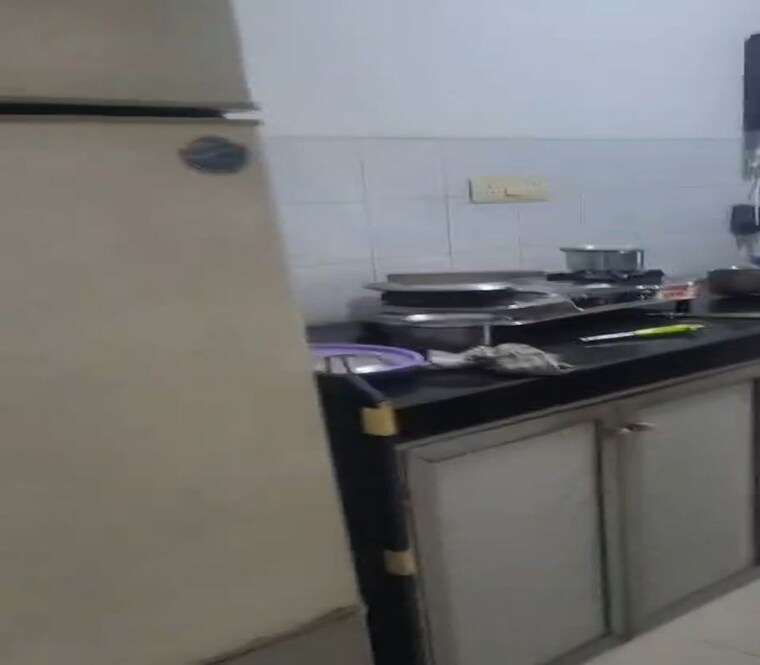 Kitchen, dadar east 1 Bedroom 500 Sq.Ft. Apartment In Dadar East Mumbai 10501456