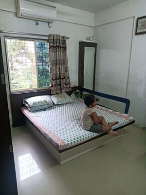 2 BHK Apartment For Sale in Kamgar Putala Vasahat