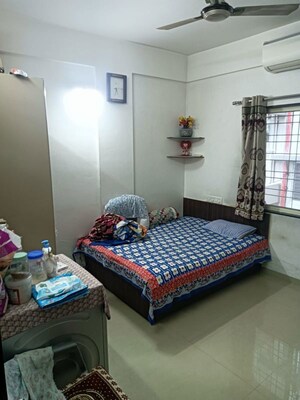 Bedroom in 2 BHK Apartment at Kamgar Putala Vasahat – for Sale