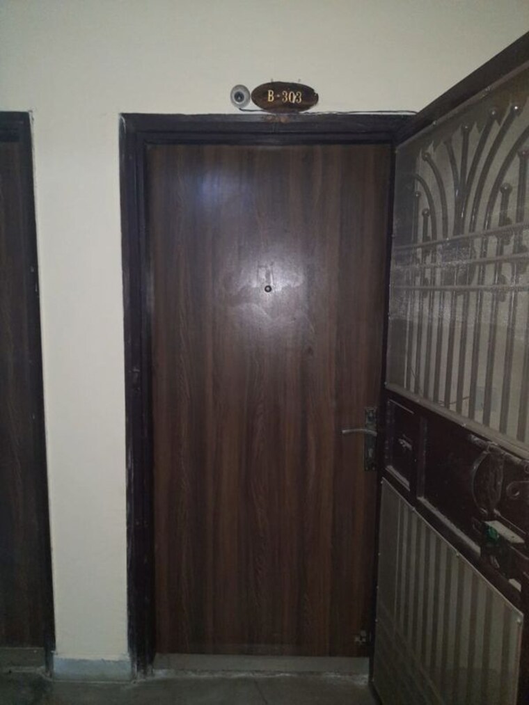 Bedroom, sikka-karmic-greens 1 Bedroom 600 Sq.Ft. Apartment In Sector 78 Noida 10501503