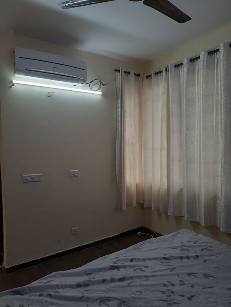 Bedroom, sikka-karmic-greens 1 Bedroom 600 Sq.Ft. Apartment In Sector 78 Noida 10501503