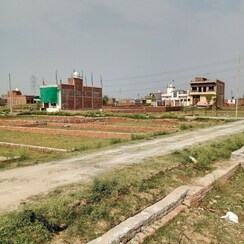 Plot For Sale in Parao