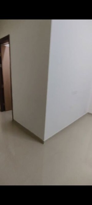 Room in 1 BHK Apartment at Lodha Complex Lower Parel, Lower Parel – for Rent