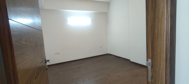 Room, emaar-emerald-floors-select 4 Bedroom 3600 Sq.Ft. Apartment In Sector 65 Gurgaon 10501511