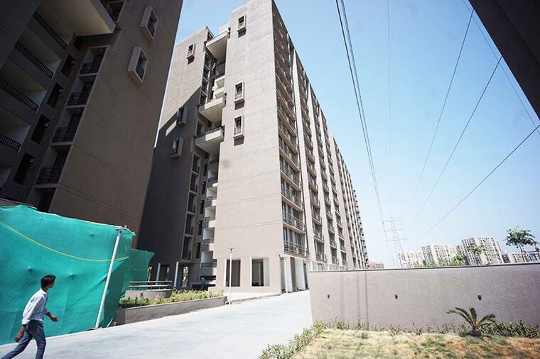 Exterior View, narol 3 Bedroom 140 Sq.Yd. Apartment In Narol Ahmedabad 10501466