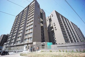 3 BHK Apartment – Exterior View View at Narol - for Sale