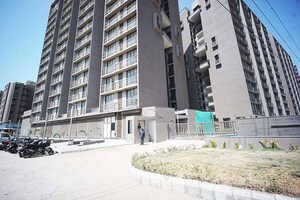 3 BHK Apartment – Exterior View View at Narol - for Sale