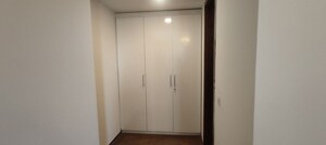 Room in 4 BHK Apartment at Emaar Emerald Floors Select, Sector 65 – for Rent