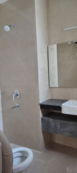 Furnished Amenities in 4 BHK Apartment at Crest Golf Ridge Tower, Amar Shaheed Path – for Rent