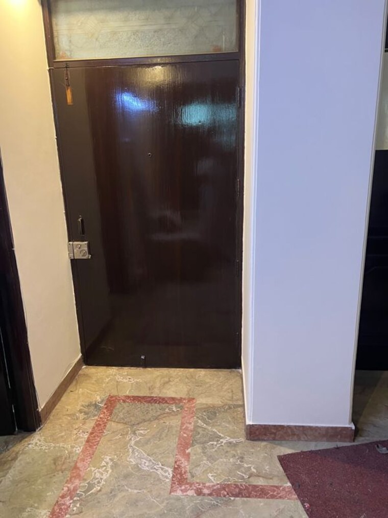 Living Room, shanti-kunj-noida 3 Bedroom 1650 Sq.Ft. Apartment In Sector 61 Noida 10501534
