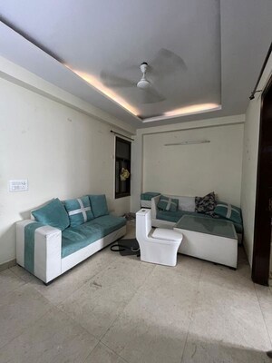 1 BHK Builder Floor For Rent in Saket
