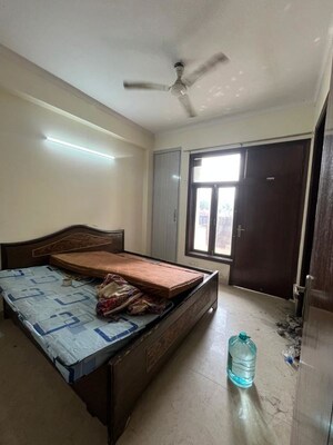Bedroom in 1 BHK Builder Floor at Saket – for Rent