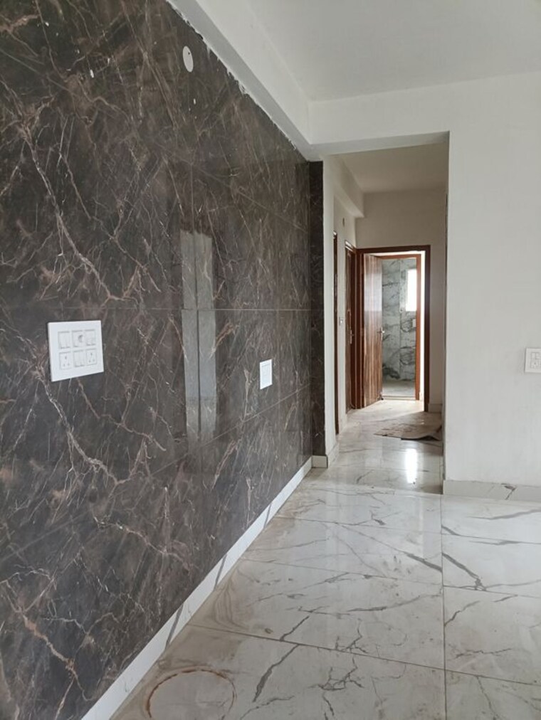 undefined, rekjuani 3 Bedroom 1450 Sq.Ft. Apartment In Rekjuani Kolkata 10501550