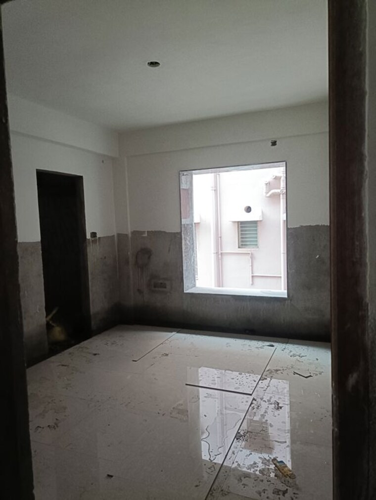 Room, rekjuani 3 Bedroom 1450 Sq.Ft. Apartment In Rekjuani Kolkata 10501550