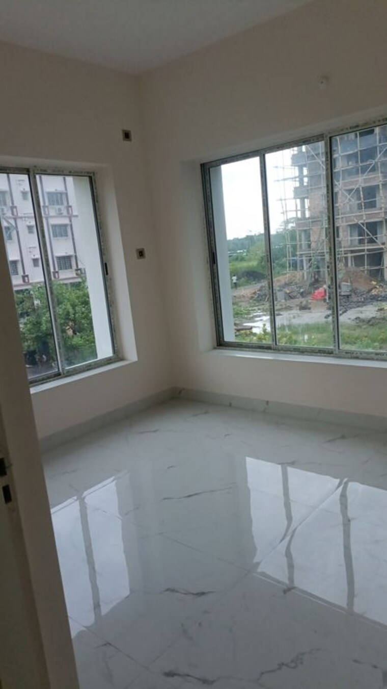 Balcony, rekjuani 3 Bedroom 1450 Sq.Ft. Apartment In Rekjuani Kolkata 10501550