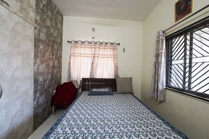 Bedroom in 4 BHK Independent House at Bopal – for Sale