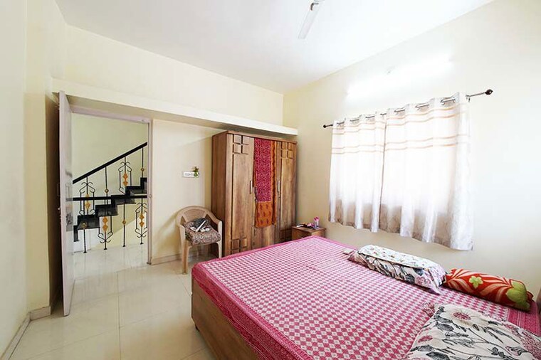 Bedroom, bopal 4 Bedroom 250 Sq.Yd. Independent House In Bopal Ahmedabad 10501566
