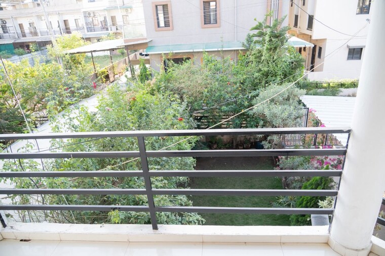 Balcony, bopal 4 Bedroom 250 Sq.Yd. Independent House In Bopal Ahmedabad 10501566
