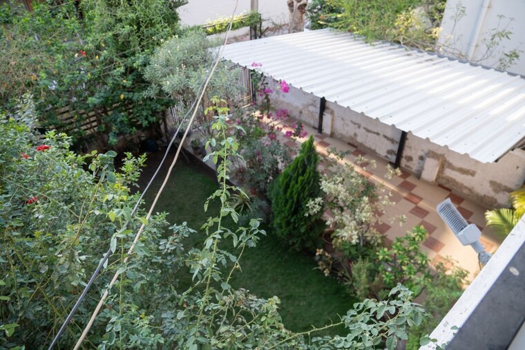 Balcony, bopal 4 Bedroom 250 Sq.Yd. Independent House In Bopal Ahmedabad 10501566