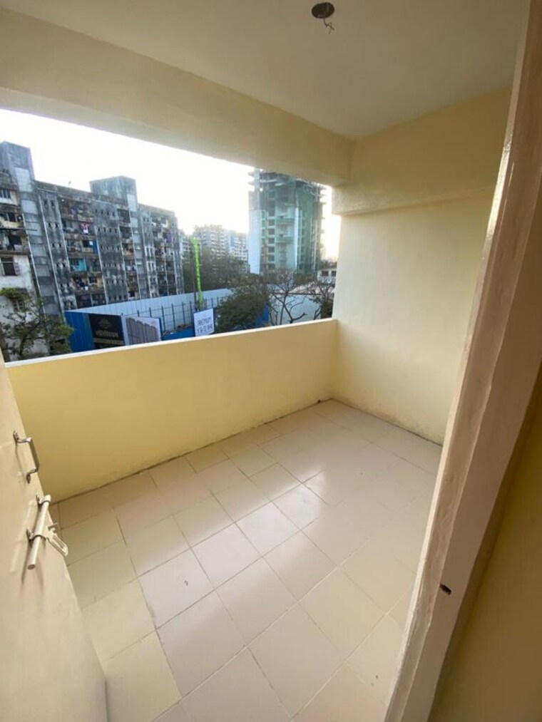 Balcony, tilak nagar 1 Bedroom 350 Sq.Ft. Apartment In Tilak Nagar Mumbai 10501574