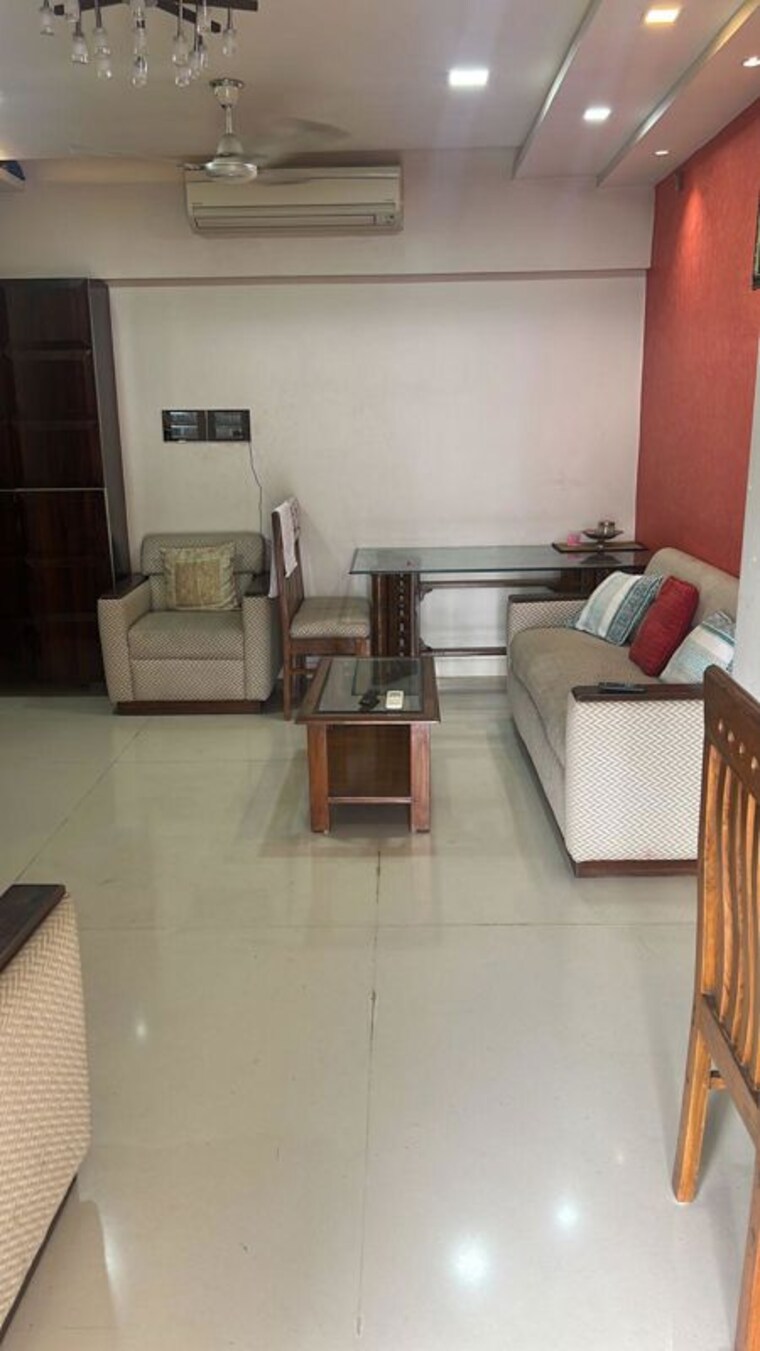 Living Room, lodha-splendora 2 Bedroom 700 Sq.Ft. Apartment In Ghodbunder Road Thane 10501569