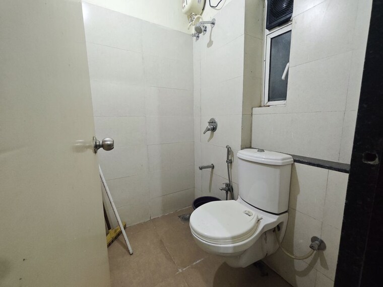 Bathroom, indiabulls-greens 2 Bedroom 1246 Sq.Ft. Apartment In New Panvel Navi Mumbai 10501589