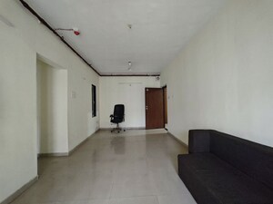 Room in 2 BHK Apartment at Indiabulls Greens, New Panvel – for Sale