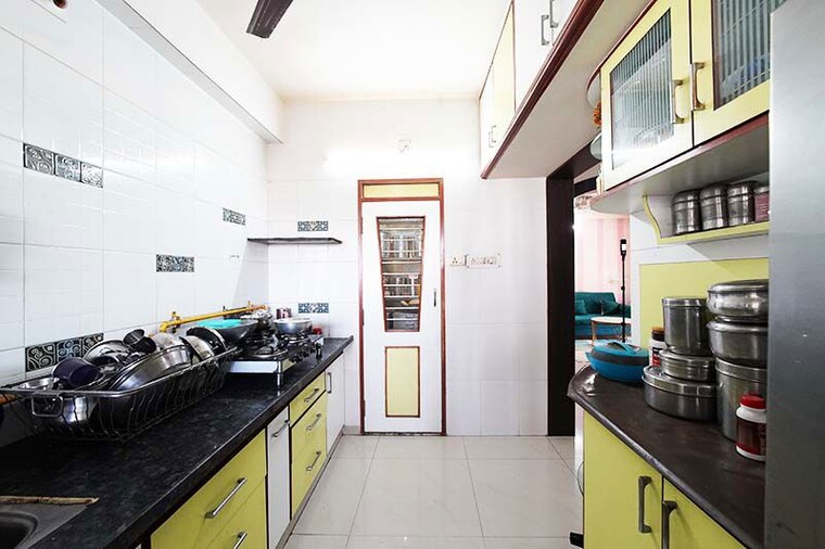 Kitchen, ghatlodia 2 Bedroom 119 Sq.Yd. Apartment In Ghatlodia Ahmedabad 10501600