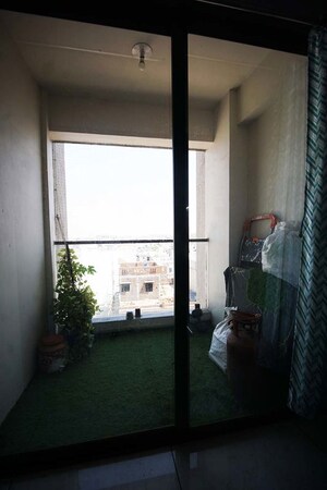 Parking in 3 BHK Apartment at Isanpur – for Sale