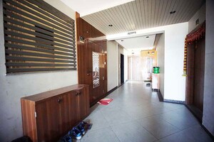 Parking in 3 BHK Apartment at Isanpur – for Sale