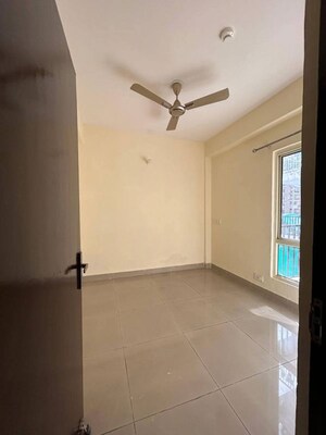 Bathroom in 2 BHK Builder Floor at Saket – for Rent
