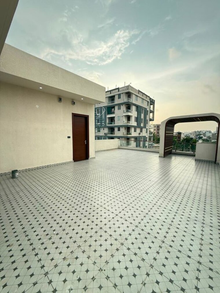  Parking, girdharipura 4 Bedroom 3250 Sq.Ft. Villa In Girdharipura Jaipur 10501613
