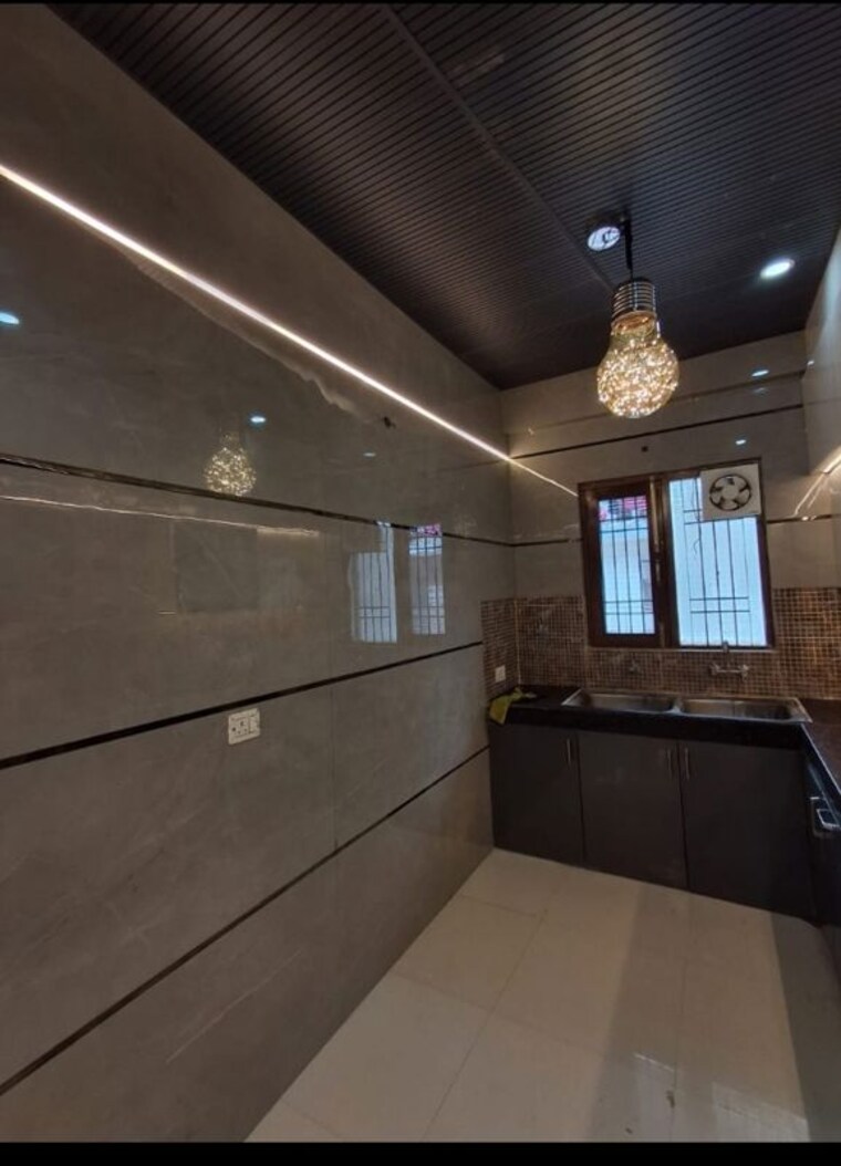Kitchen, mp-metro-towers 3 Bedroom 132 Sq.Yd. Builder Floor In Dhakoli Zirakpur 10501621