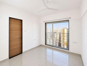 Room in 1 BHK Apartment at Shraddha Polaris, Tagore Nagar – for Sale