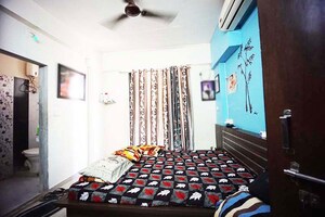 Bedroom in 3 BHK Apartment at Sargasan – for Sale