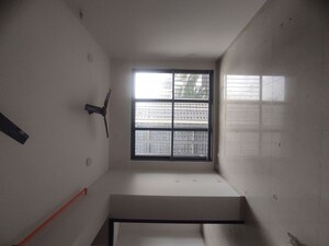 1 BHK Apartment For Rent in Kalpataru Elitus, Mulund West